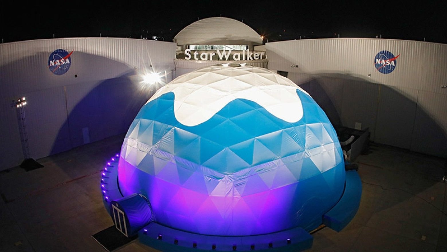 Hugh Jackman  geodesic dome in Houston