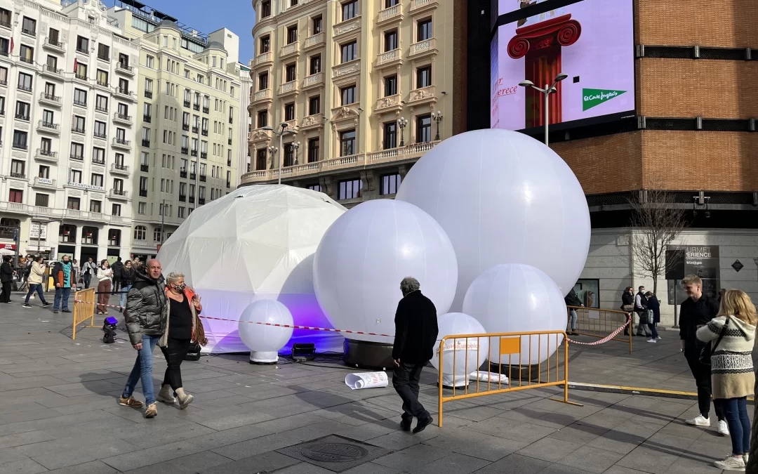 Glam Cam Slow Motion 360º y Geodomes en Plaza de Callao