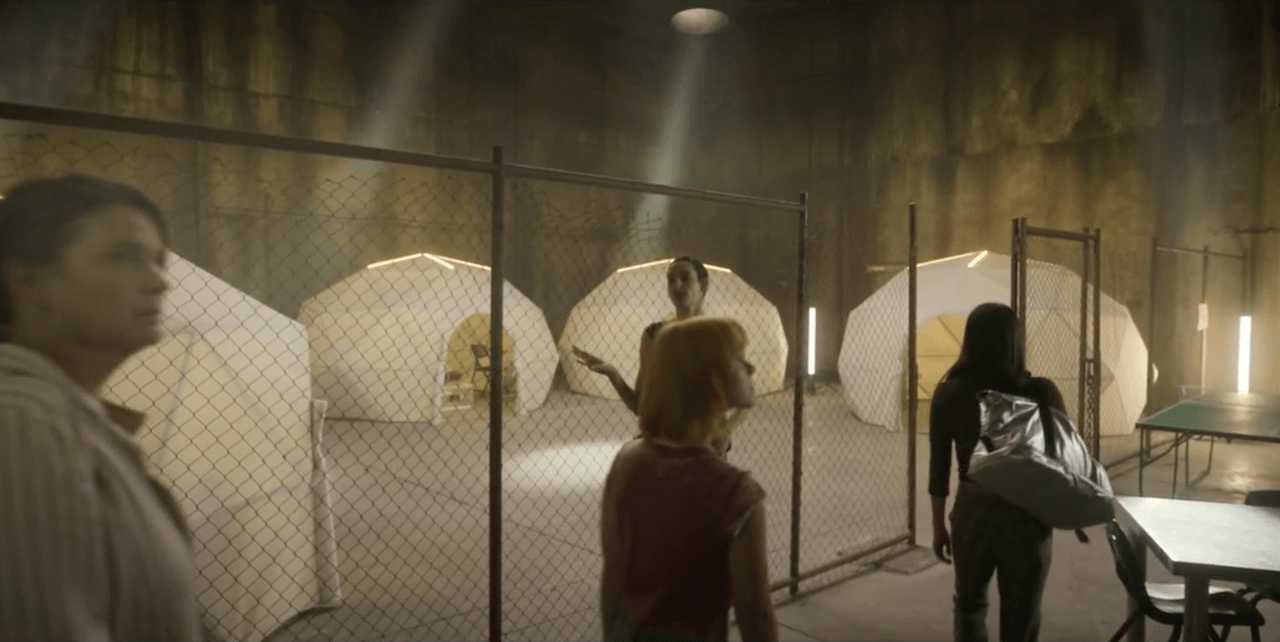 the head los domos geodésicos aparecen en la temporada 3 de The Head